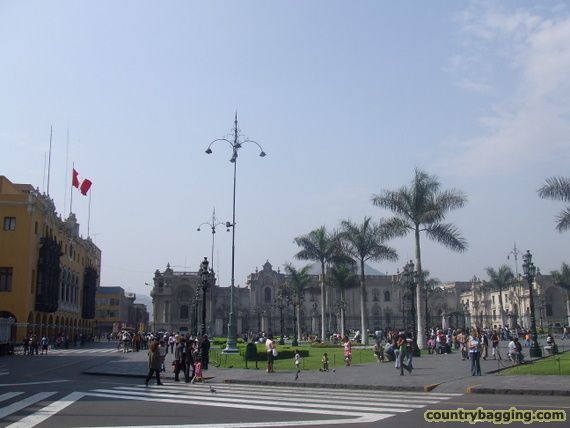 Lima City Square - www.countrybagging.com