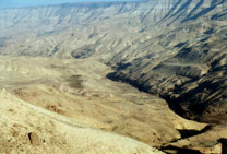 Wadi Mujib - www.countrybagging.com